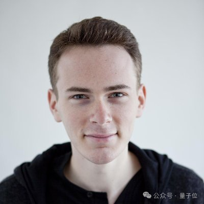 小扎抢人抢到了Ilya头上：收购不成，转头挖走CEO