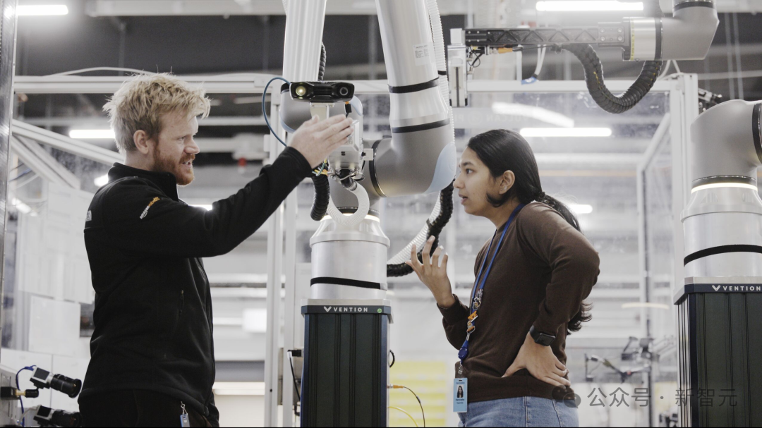 亚马逊100万机器人上岗！即将超越人类员工？机器人军团接管工作